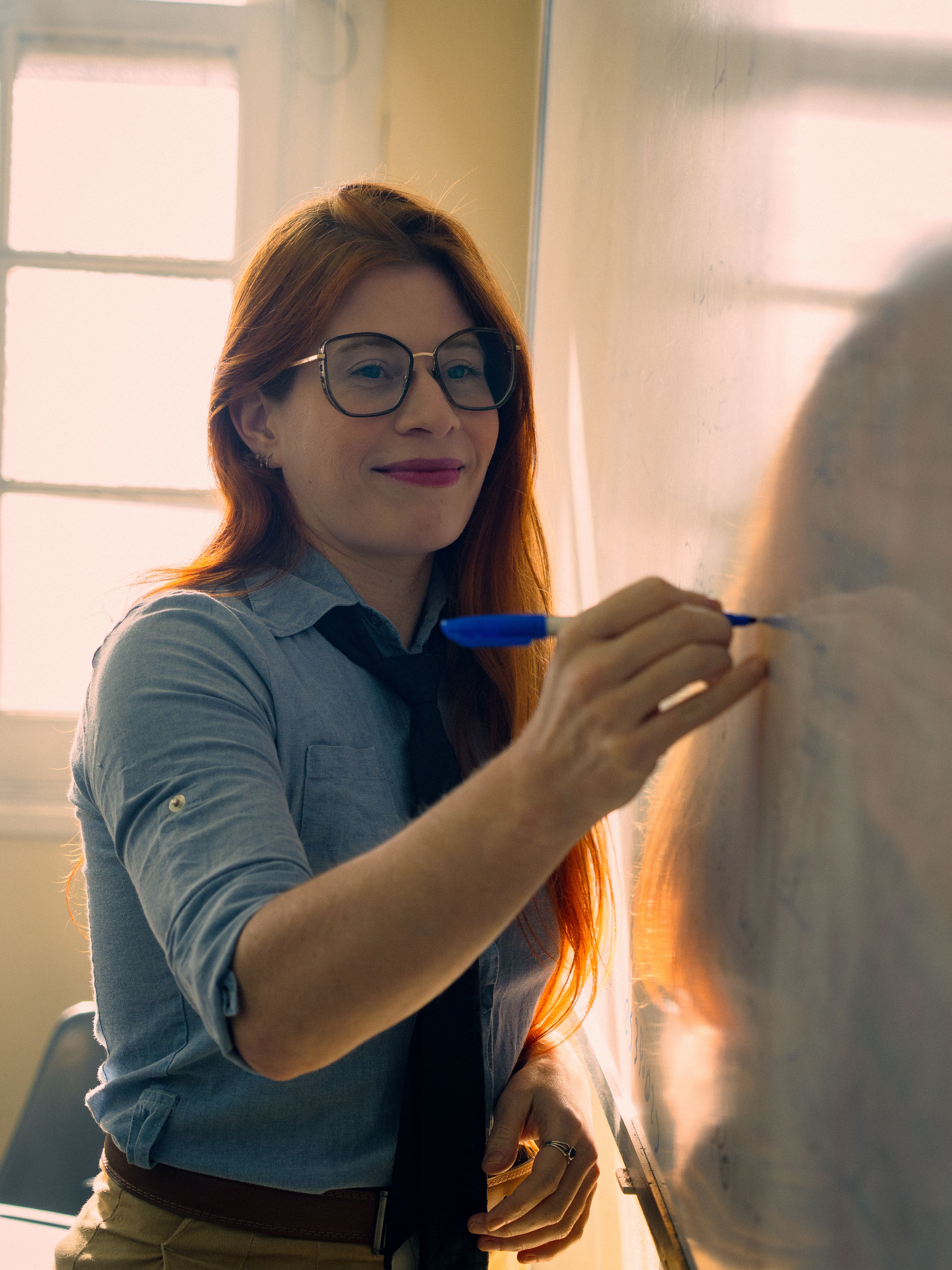 Profissional da educação em ambiente escolar